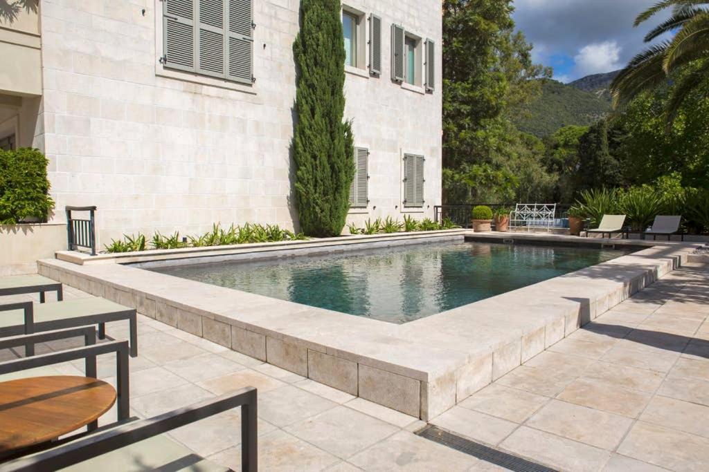 Porto Montenegro Zeta 102 - Cozy Studio 티바트 외부 사진